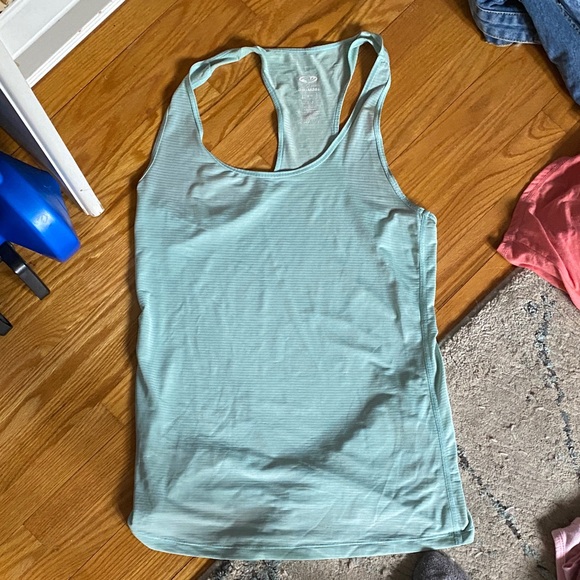 Pink Tank Top with Lotus Design - Picture 3 of 10